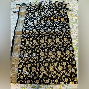 Eid outfit Banarasi dupatta Néw black and gold